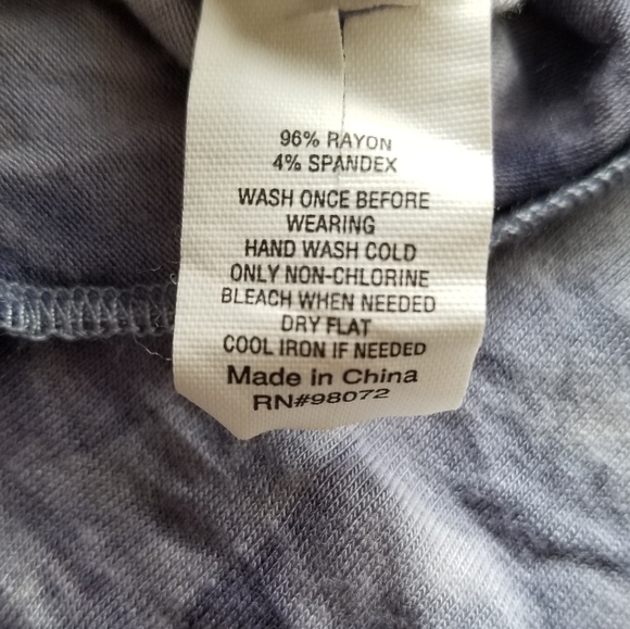 💲🩷⬇️ Infinity Scarf | Apt 9  Tie Dye Blue & White - Picture 7 of 7